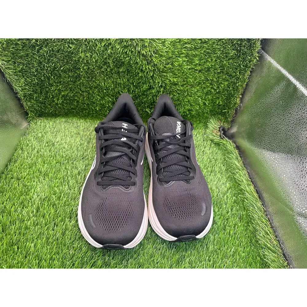 Hoka One One hoka one